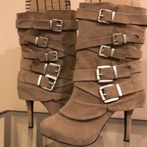 Tan boots with buckles